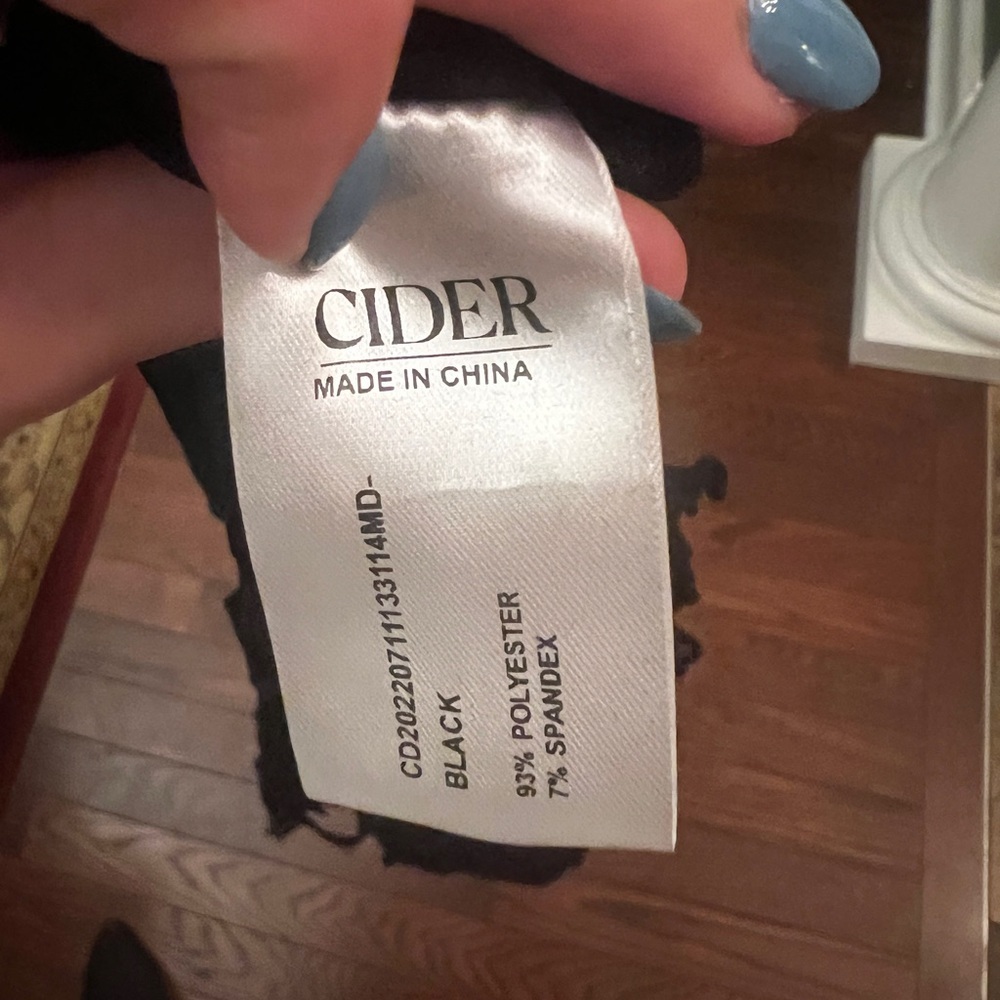 CIDER Floral Lace Mini Dres SIZE MEDIUM NWT - Picture 6 of 6